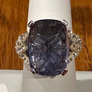 Amethyst and Silver Gemstone Ring, with white crystals in white enamel. Size 7